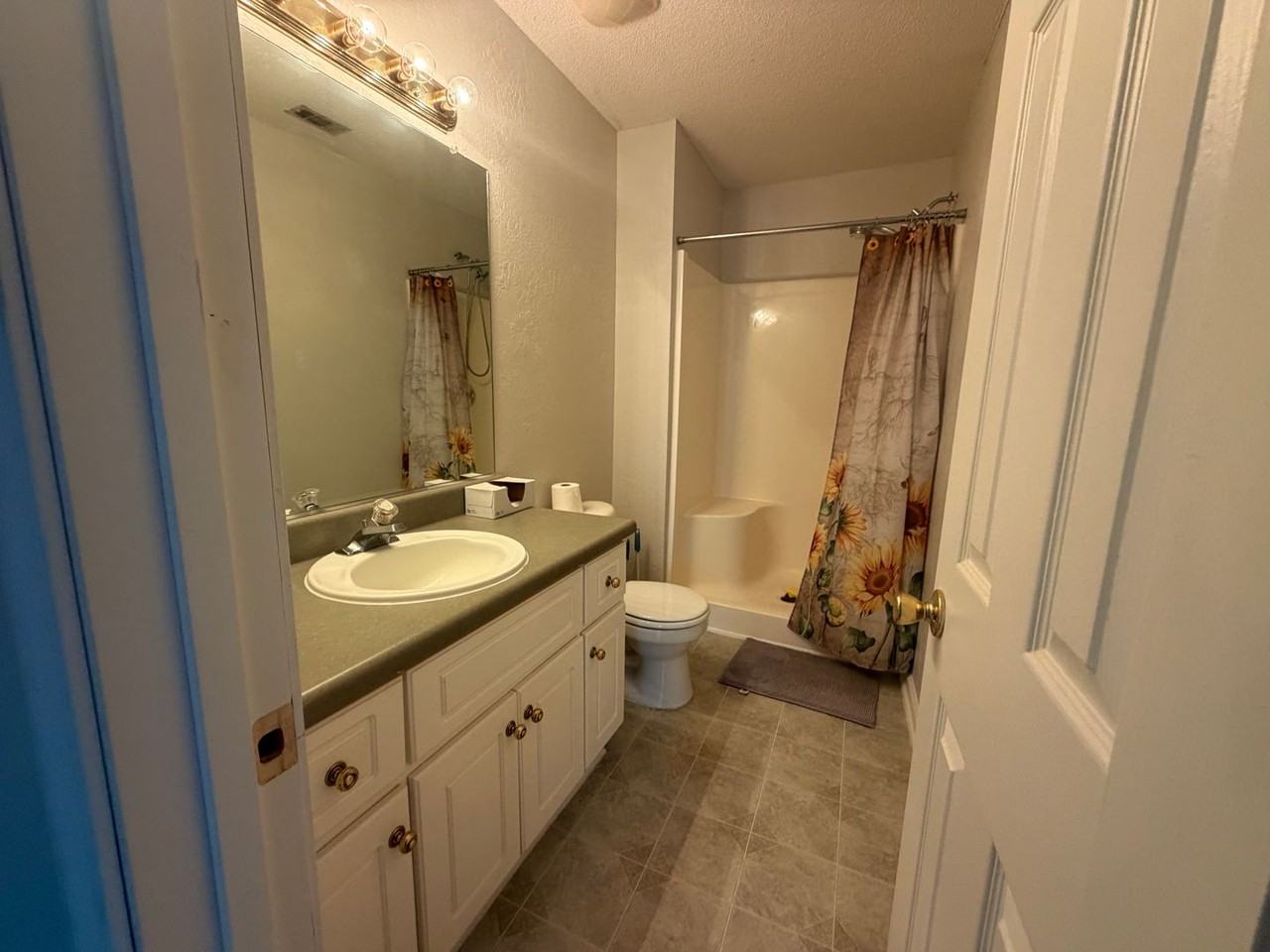 310 Hazelnut Dr - Photo 6 of 7