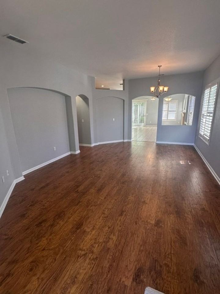 1500 Olympic Cir - Photo 4 of 27