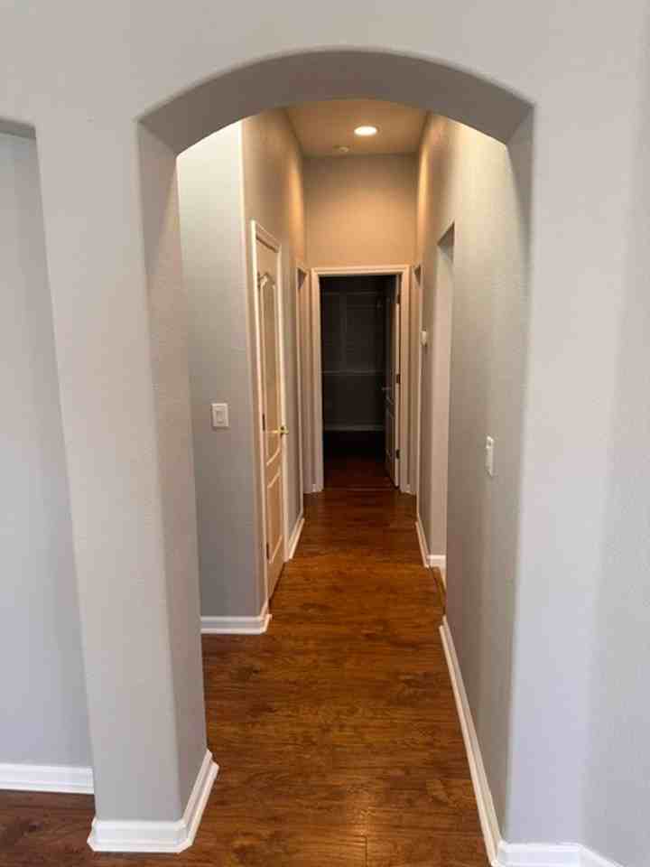 1500 Olympic Cir - Photo 5 of 27