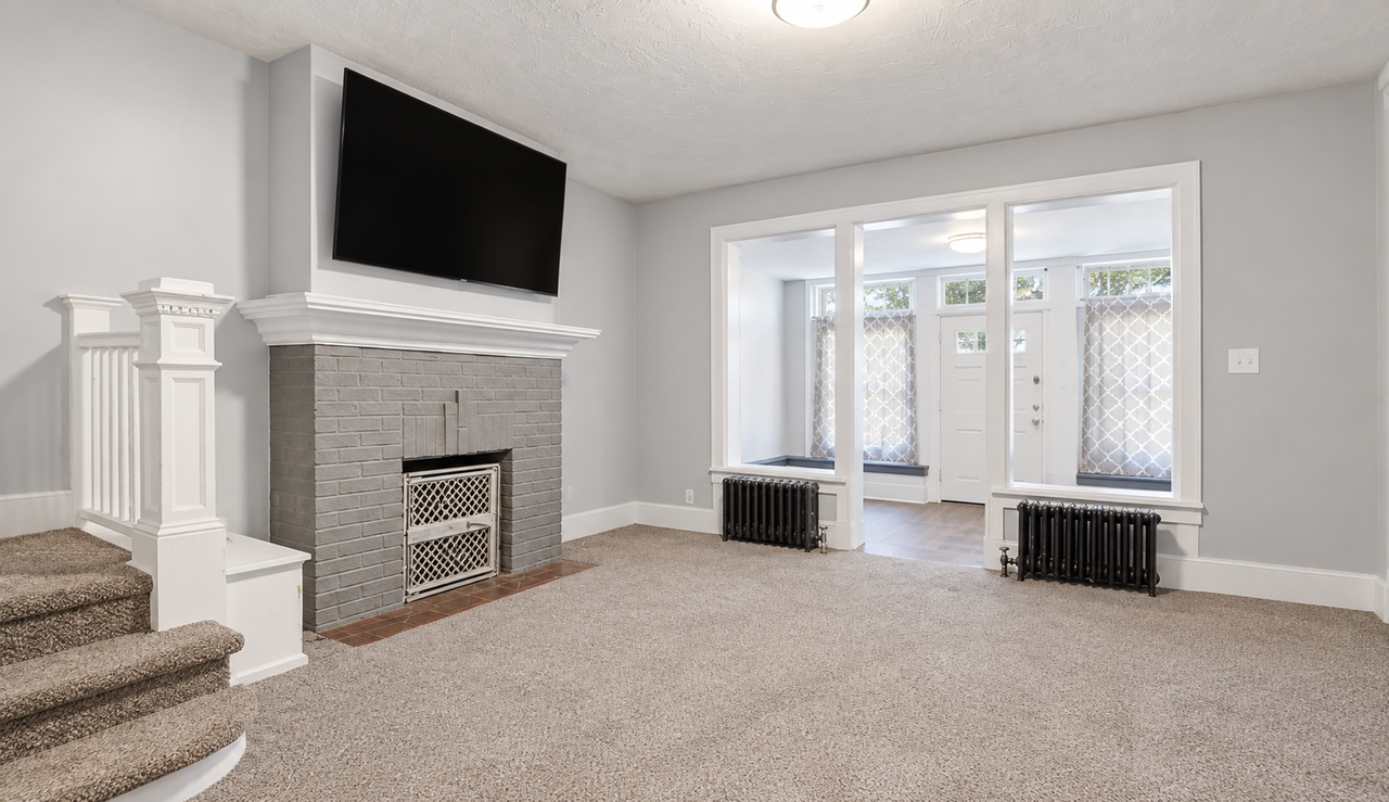254 S 8th St - Photo 4 of 13