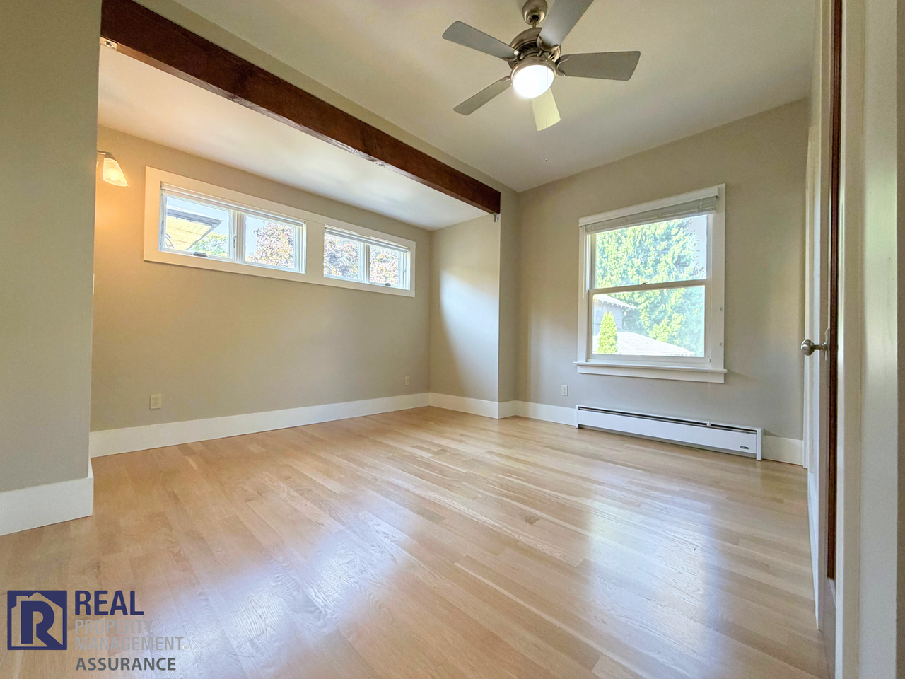 1317 Se Taylor St - Photo 6 of 14