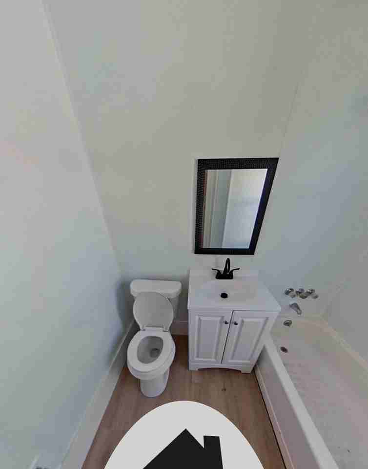 42 Bickford Ave - Photo 5 of 21