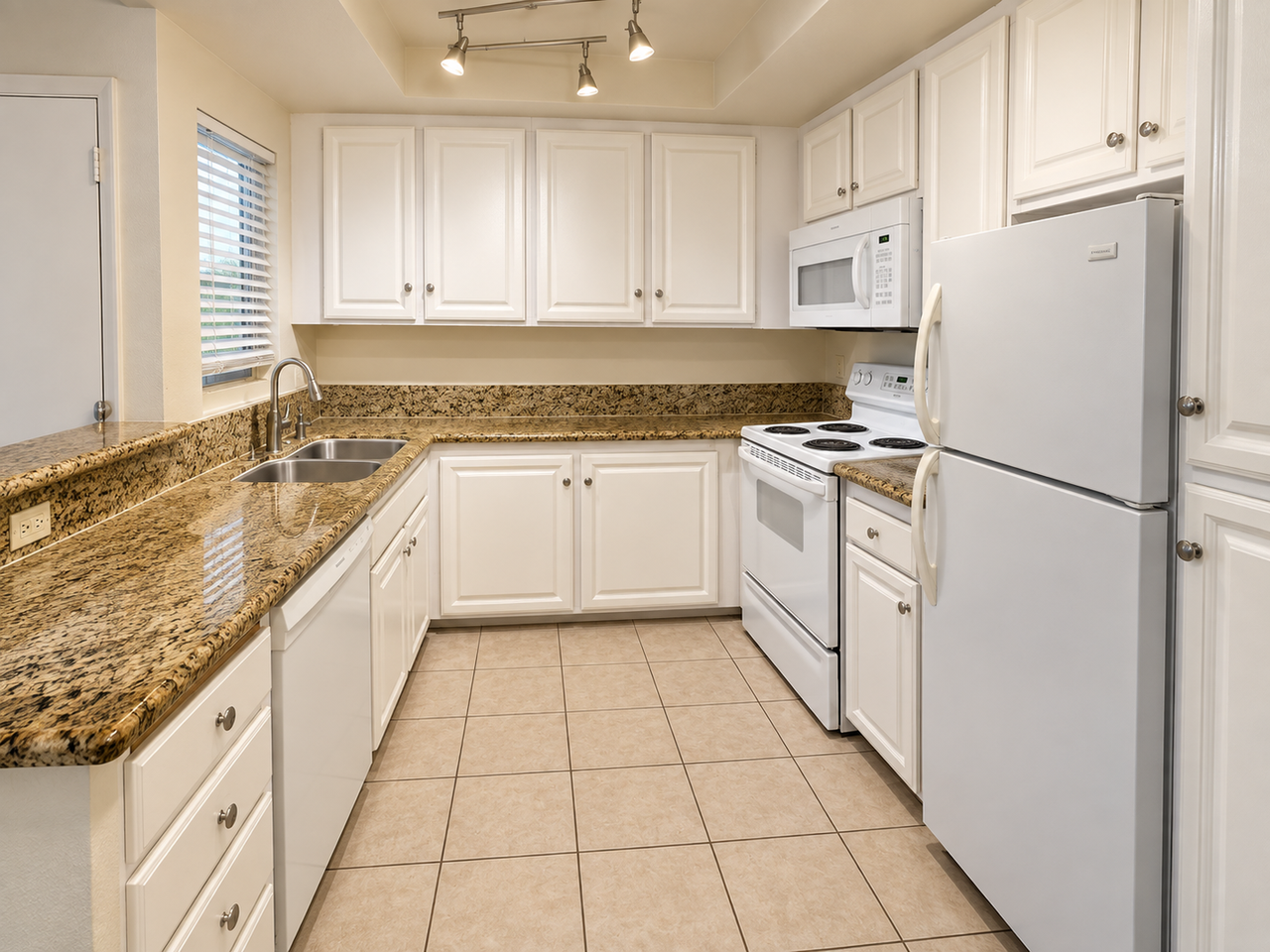 6036 Rancho Mission Rd #350 - Photo 2 of 12