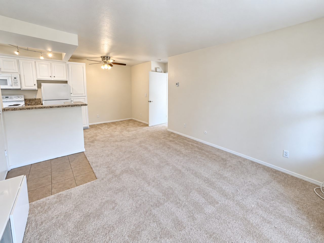 6036 Rancho Mission Rd #350 - Photo 5 of 12