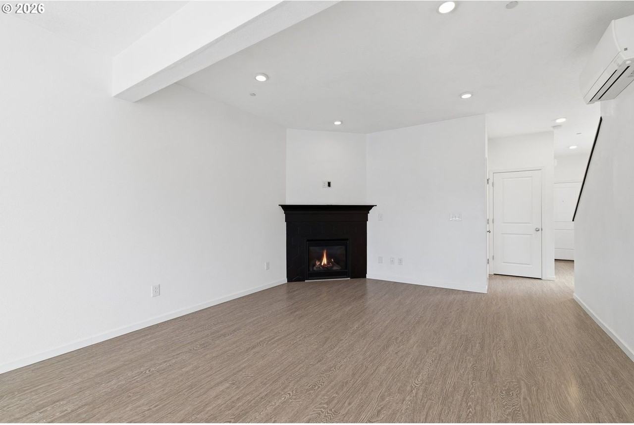 12996 Se 155th Ave - Photo 6 of 47