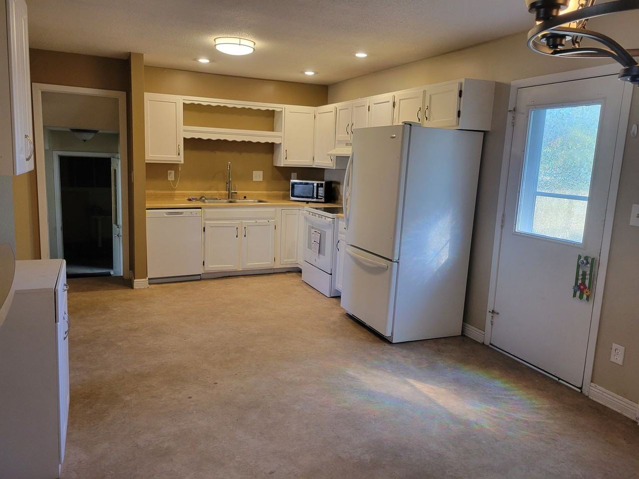 4306 W Andover Dr - Photo 3 of 12