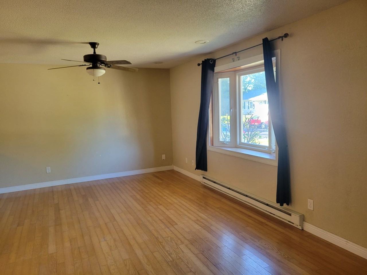 4306 W Andover Dr - Photo 4 of 12
