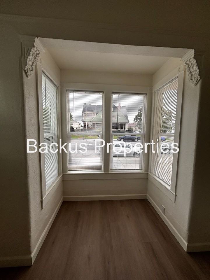 153 Central Ave - Photo 6 of 26