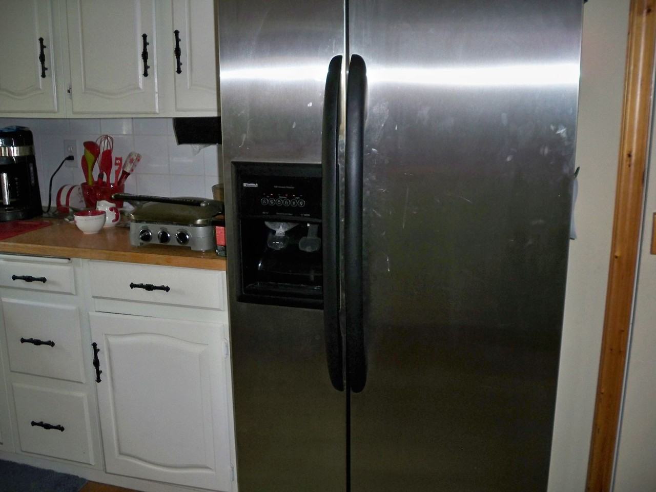 5244-23rd Ave N.W - Photo 4 of 7