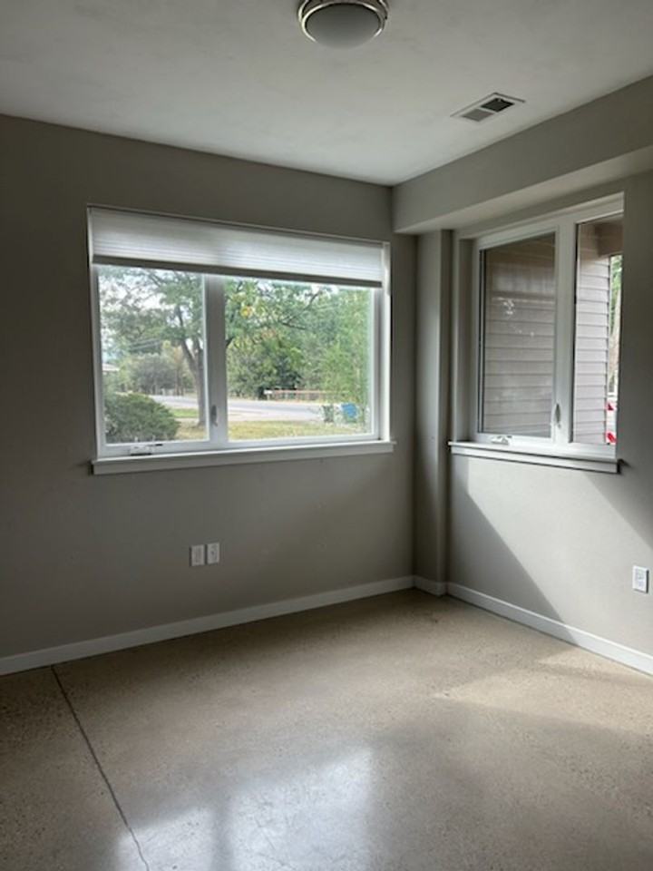 314 Green Leaf St - Photo 3 of 16