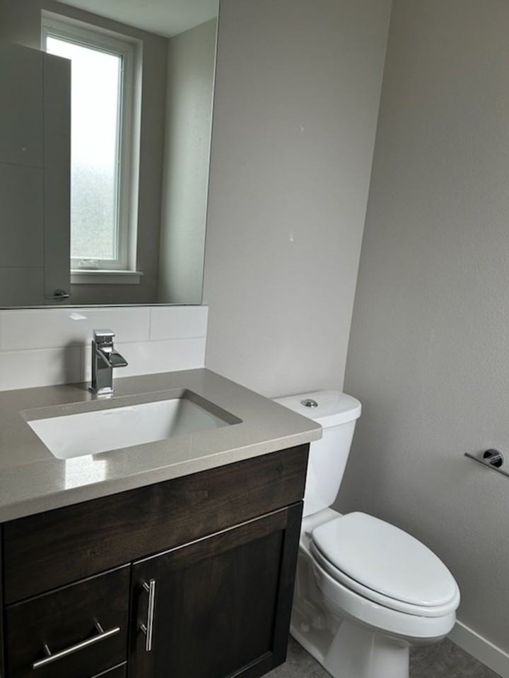 314 Green Leaf St - Photo 4 of 16