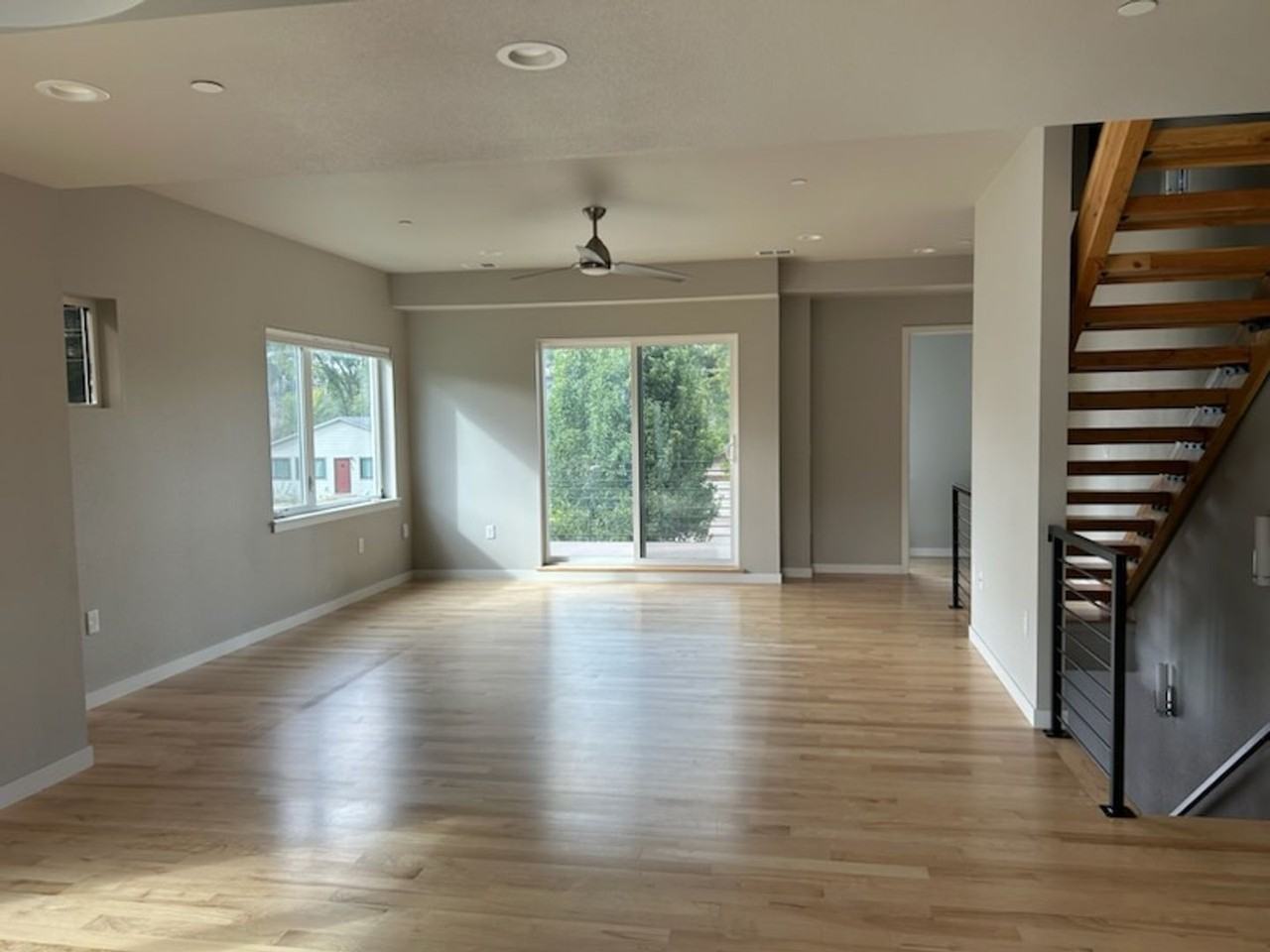 314 Green Leaf St - Photo 7 of 16