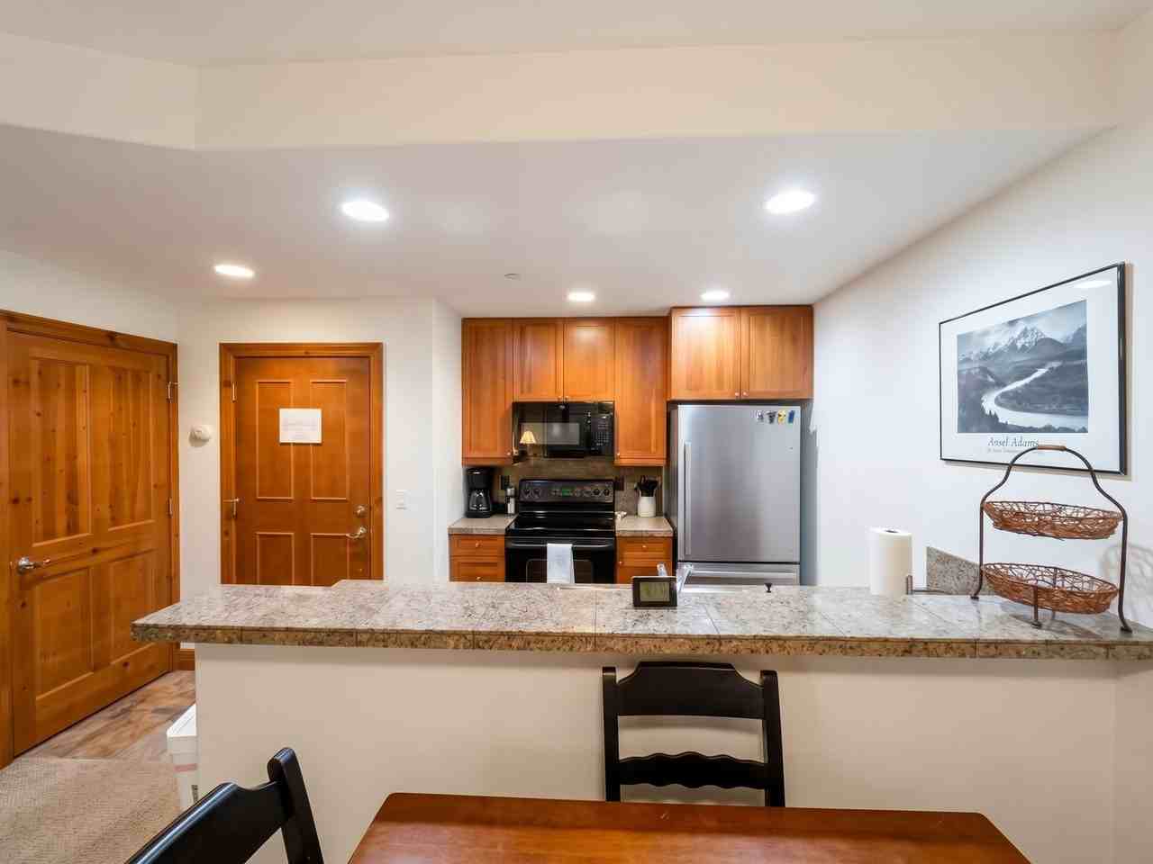 34 Highfield Trl #112 - Photo 4 of 12