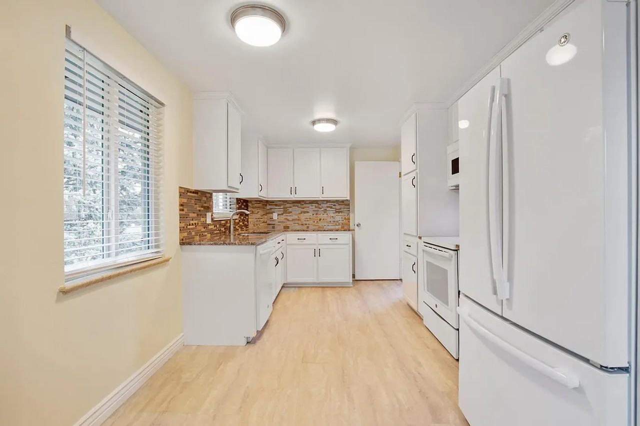 8700 W 63rd Pl - Photo 4 of 10