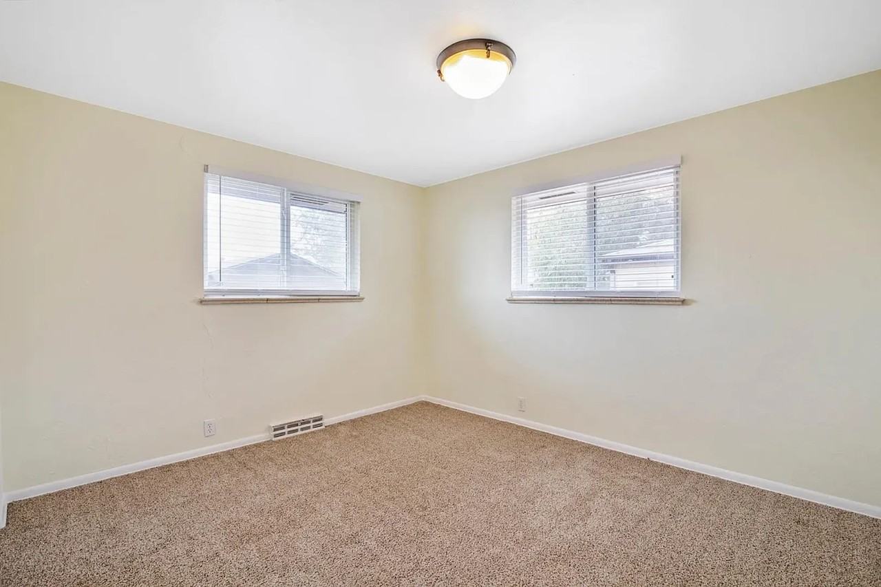 8700 W 63rd Pl - Photo 6 of 10