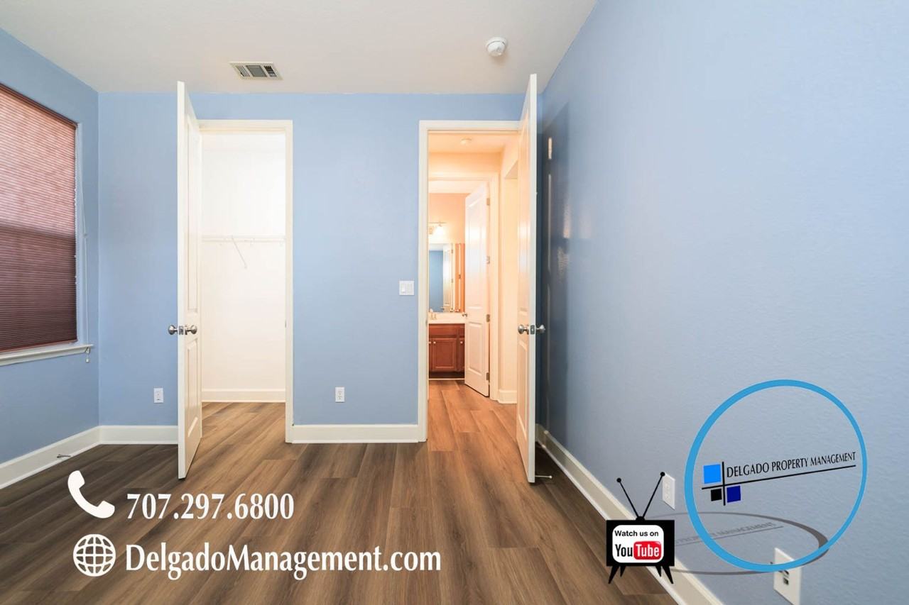 7263 Seaglass Dr - Photo 5 of 45
