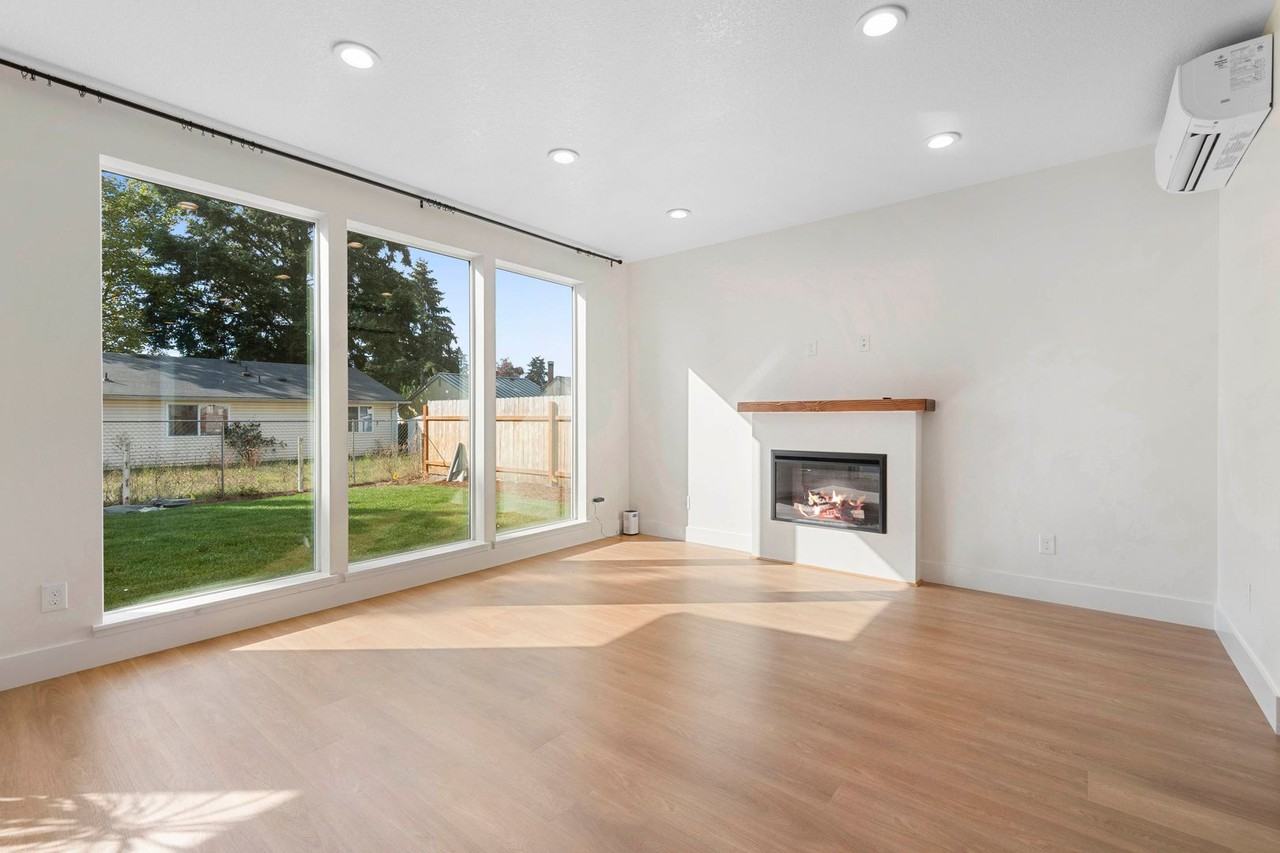 14213 Ne 42nd Cir - Photo 5 of 22