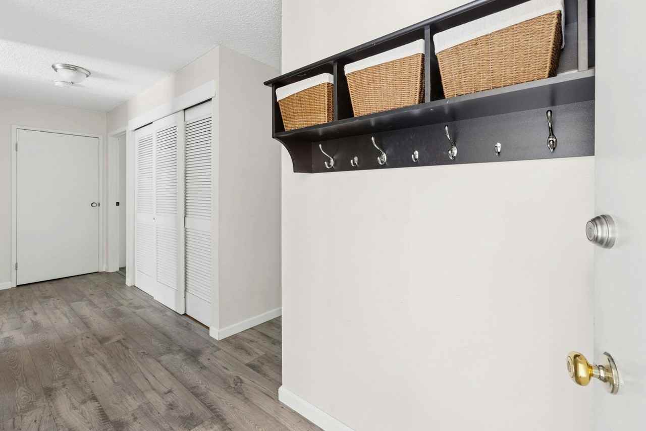 14136 74th Pl Ne #C - Photo 4 of 10