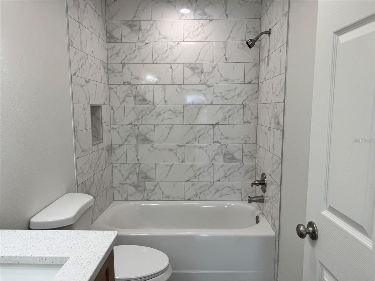 6024 12th St - Photo 4 of 13