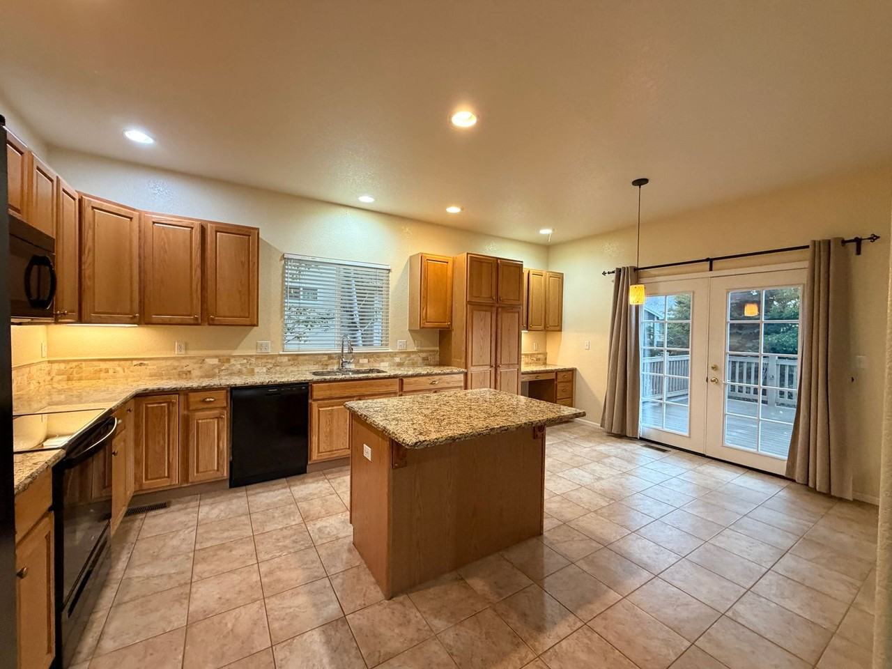 20734 E Peakview Pl - Photo 3 of 48