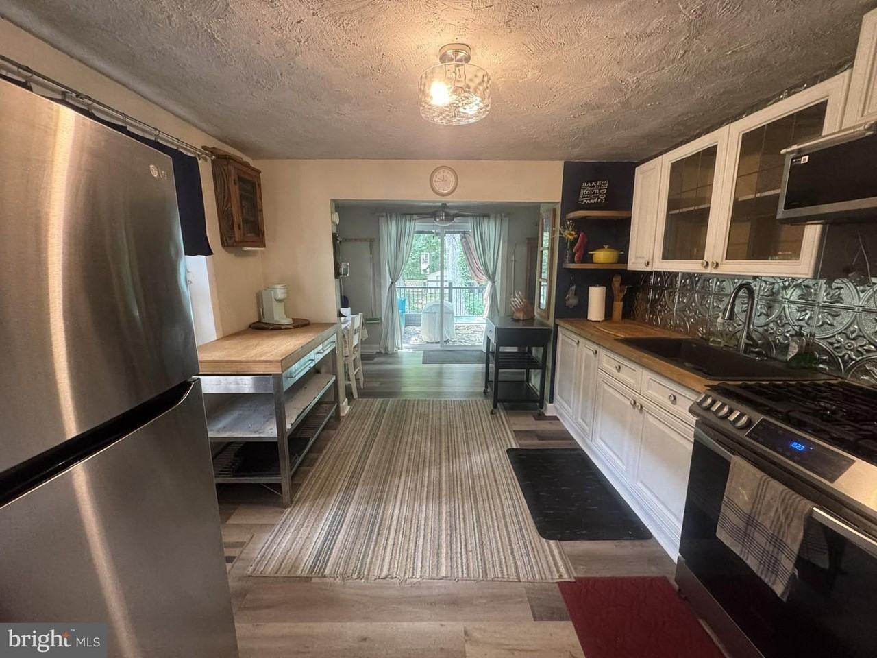 319 Delaware Ave - Photo 5 of 13