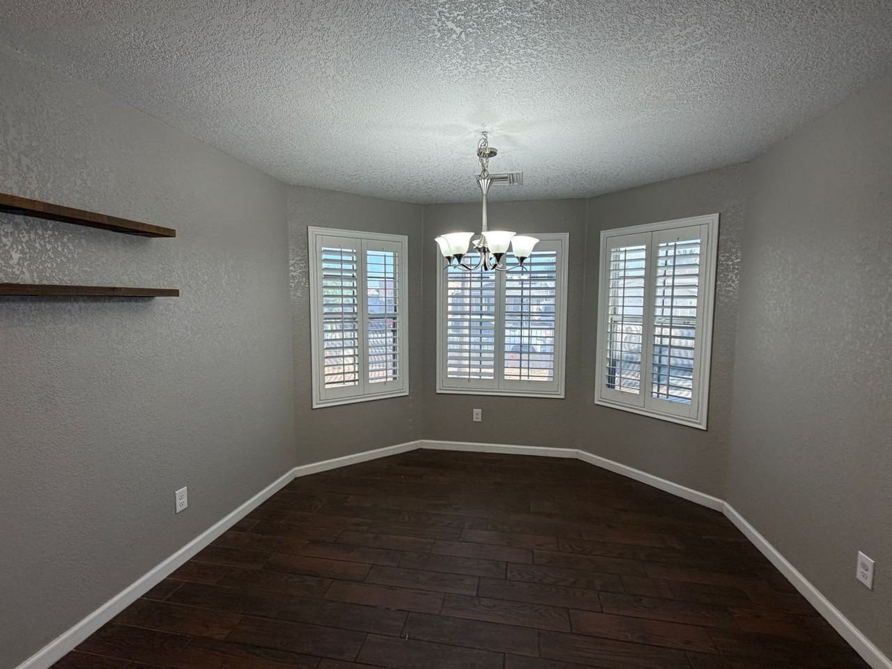 1633 E B St - Photo 3 of 36