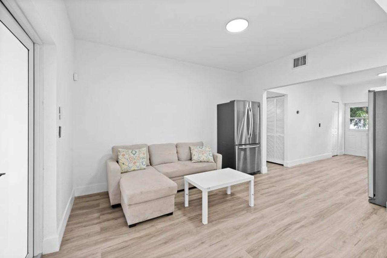 28 Ne 165th St - Photo 6 of 20