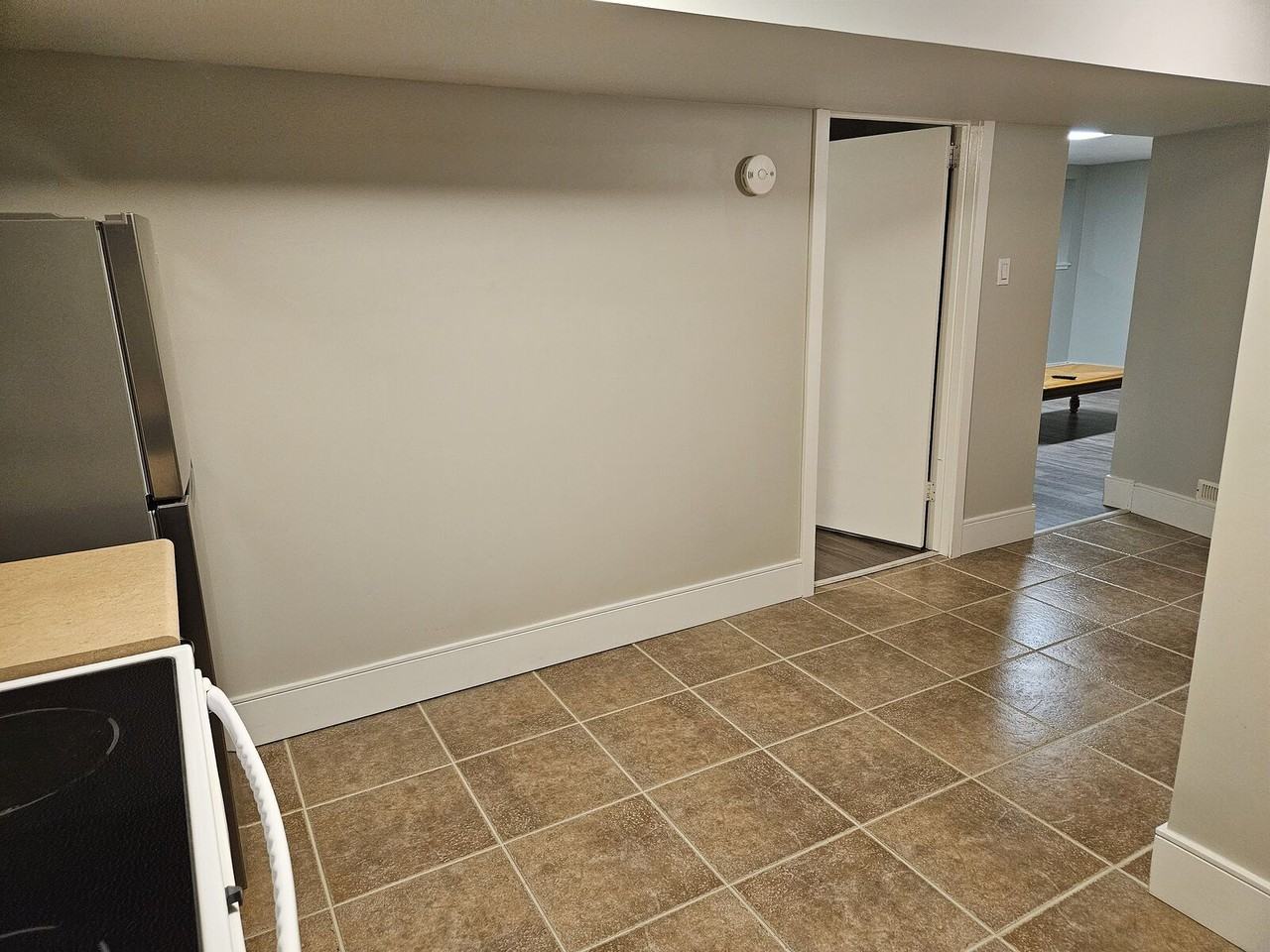 8 Hyslop Dr Sw - Photo 7 of 10