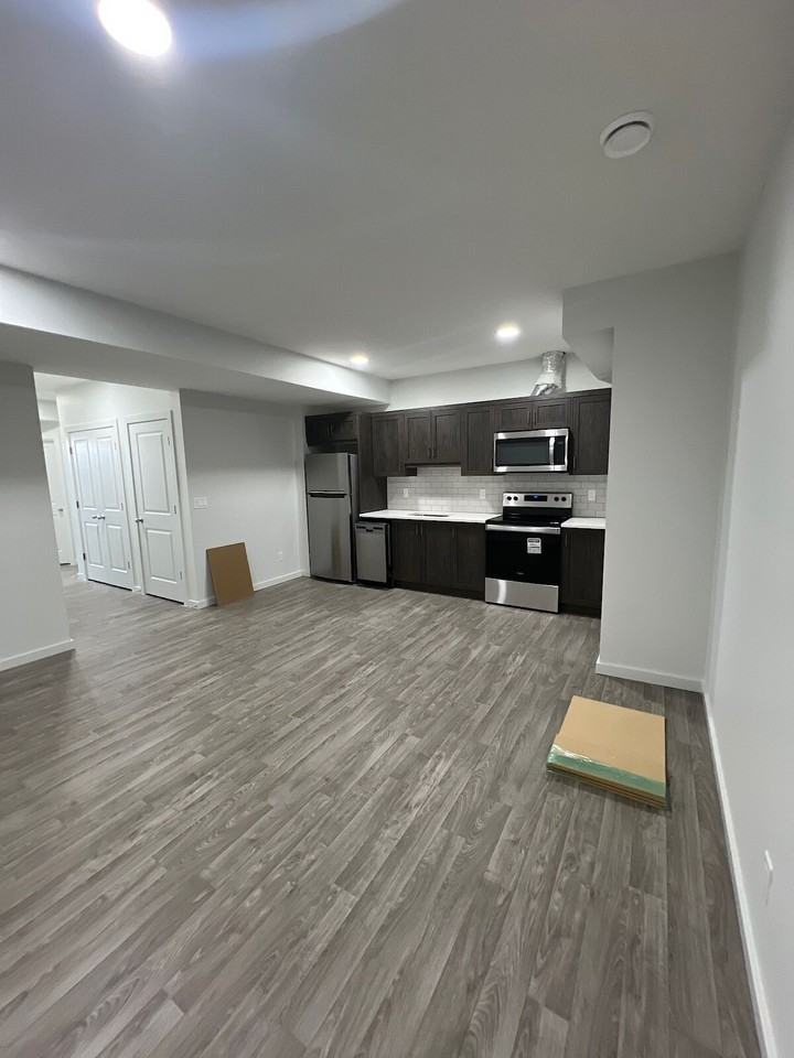 7657 202 Ave Se - Photo 4 of 13