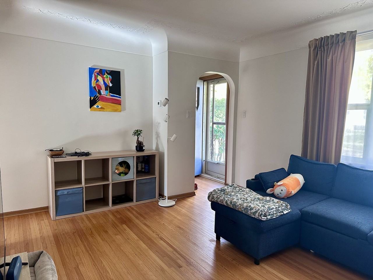 13323 109a Ave Nw - Photo 3 of 26