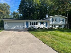 1365 Heather Dr - Photo 1 of 1