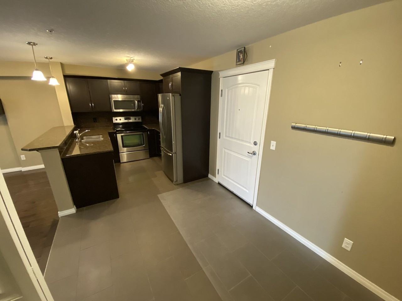 10 Lighthouse Landing - Photo 2 of 21