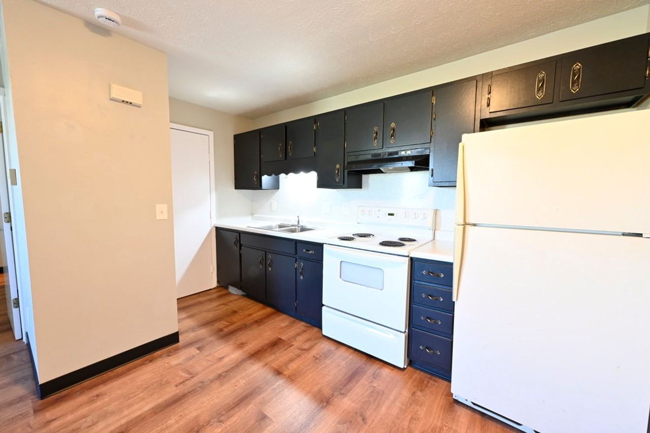 10 Sunnyslope Dr #10H - Photo 7 of 18