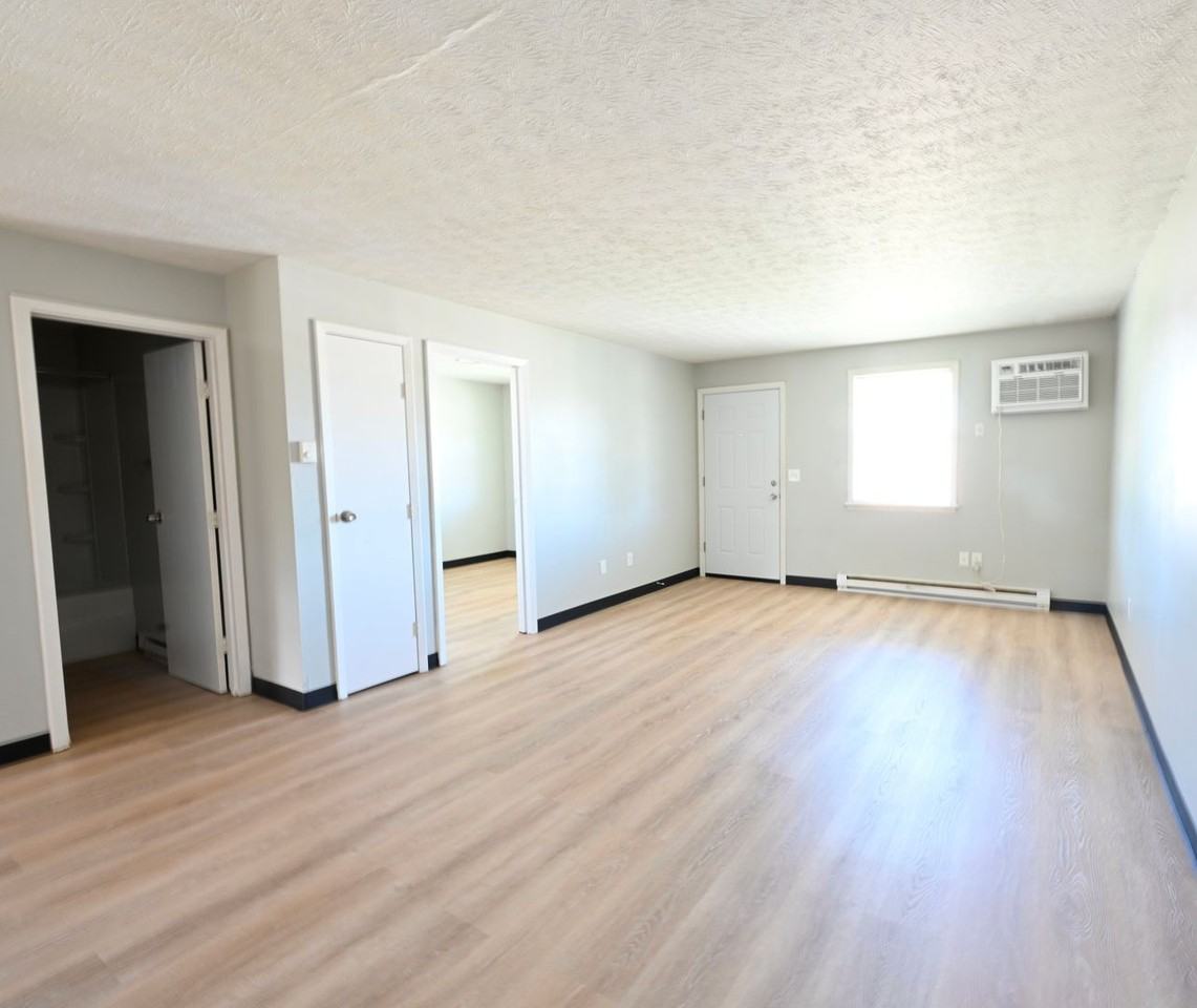18 Sunnyslope Dr #18D - Photo 7 of 14