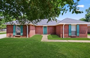 featured image of 393 Forest Park Dr