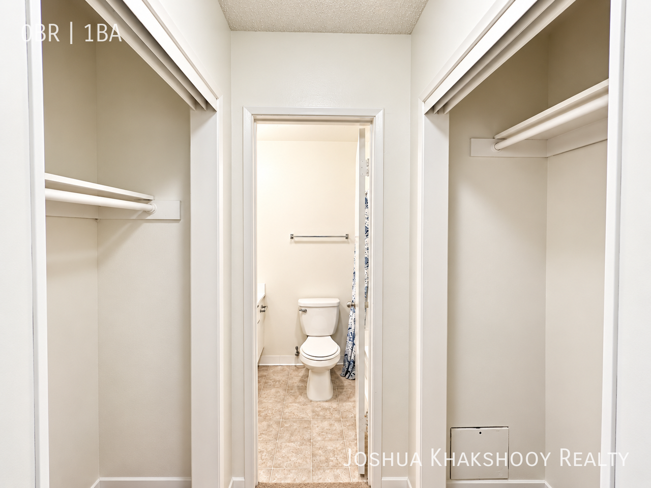 6905 Whitsett Ave #212 - Photo 5 of 10