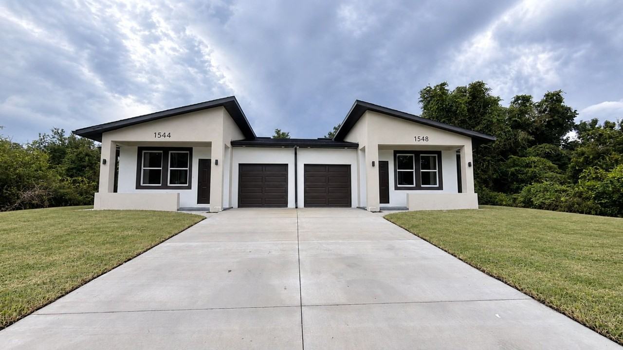1544 Sulstone Drive Punta Gorda #33983 - Photo 2 of 2