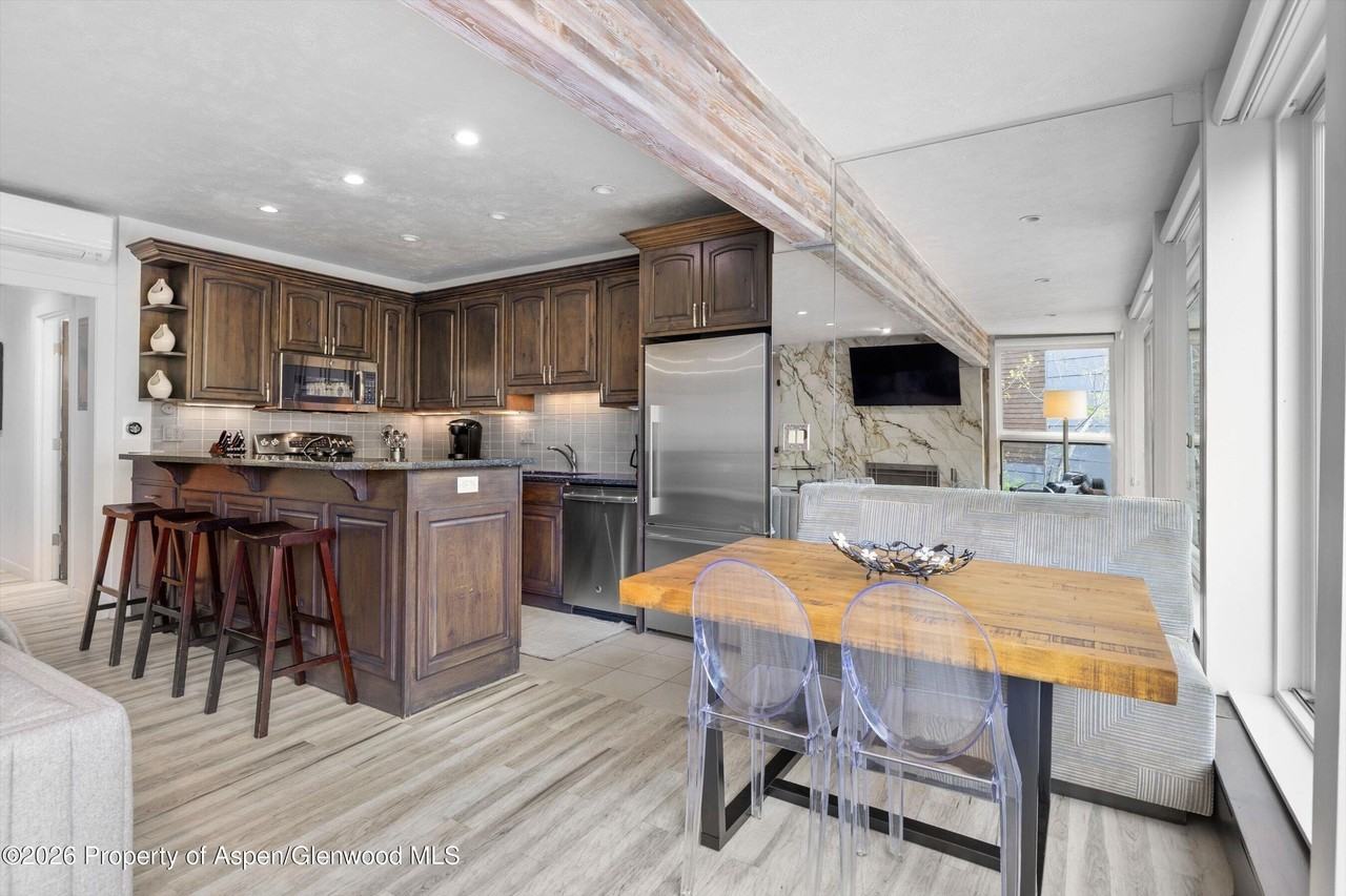 738 S Galena St #1C - Photo 6 of 14