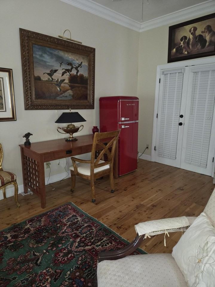 526 S Boundary Ave Se - Photo 4 of 10