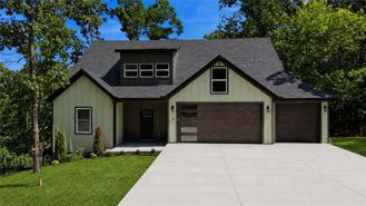 6 Waterside Ln - Photo 1 of 1