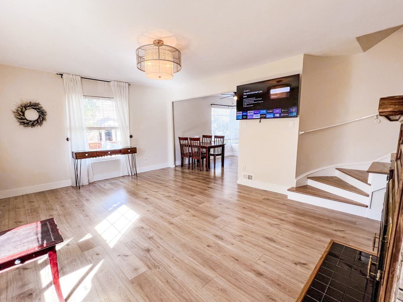 881 E Kensington Ave #A - Photo 3 of 41
