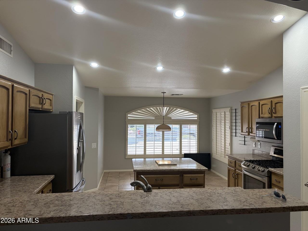 15401 W Amelia Dr - Photo 3 of 22