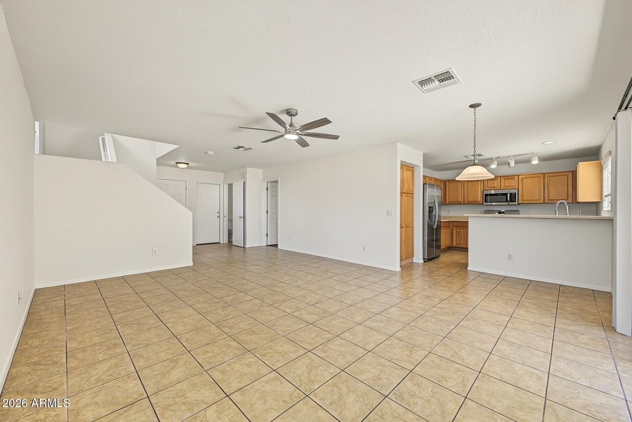 797 E Desert Holly Cir - Photo 6 of 27