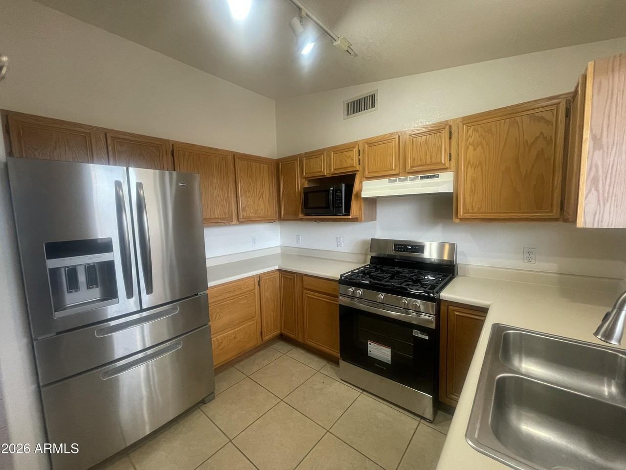 8326 W Tinajas Dr - Photo 5 of 20
