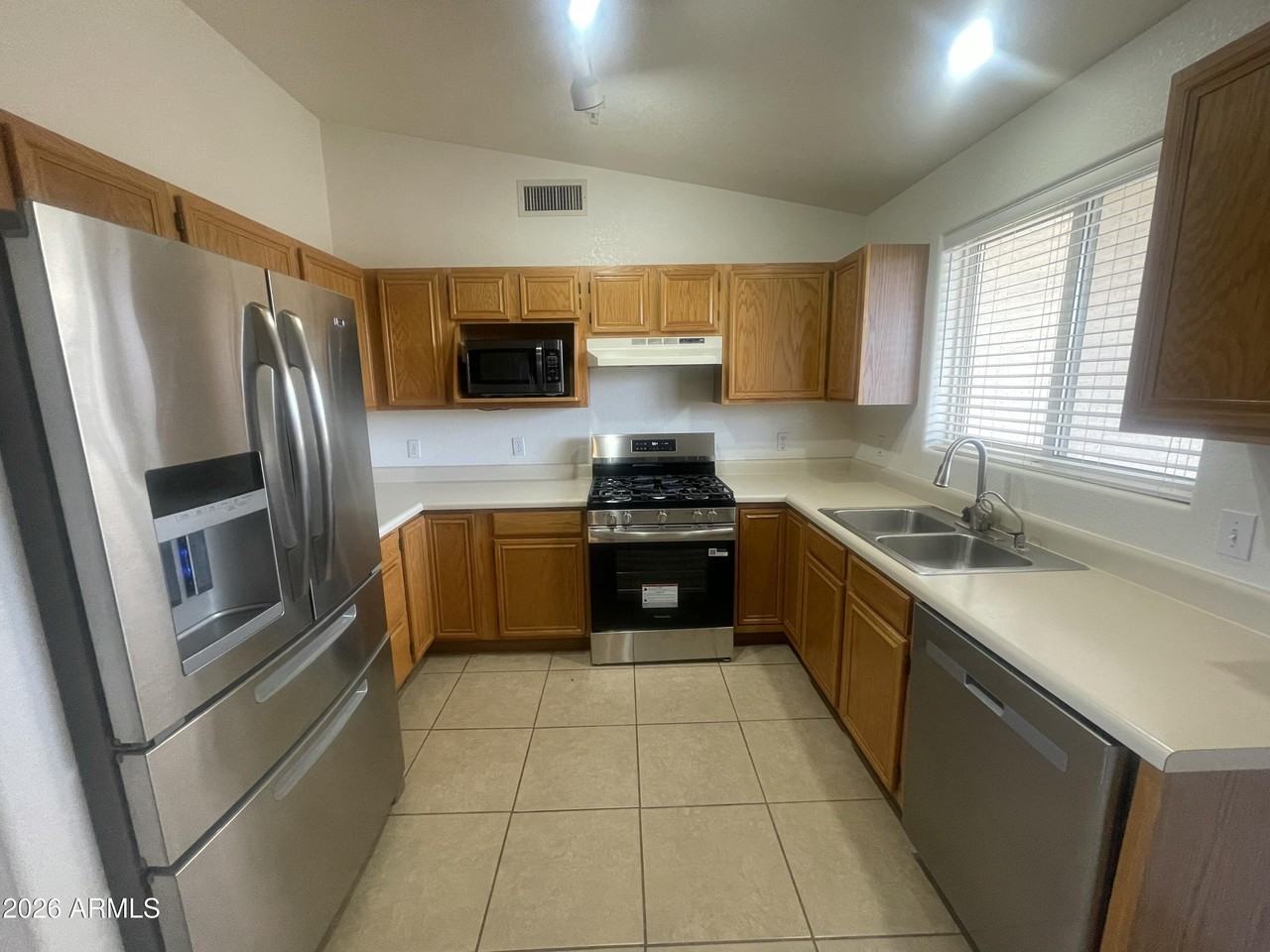 8326 W Tinajas Dr - Photo 6 of 20