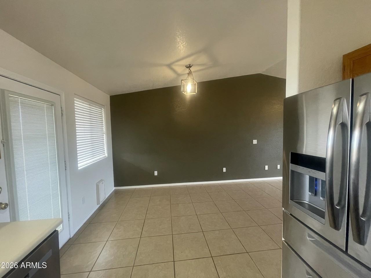 8326 W Tinajas Dr - Photo 7 of 20