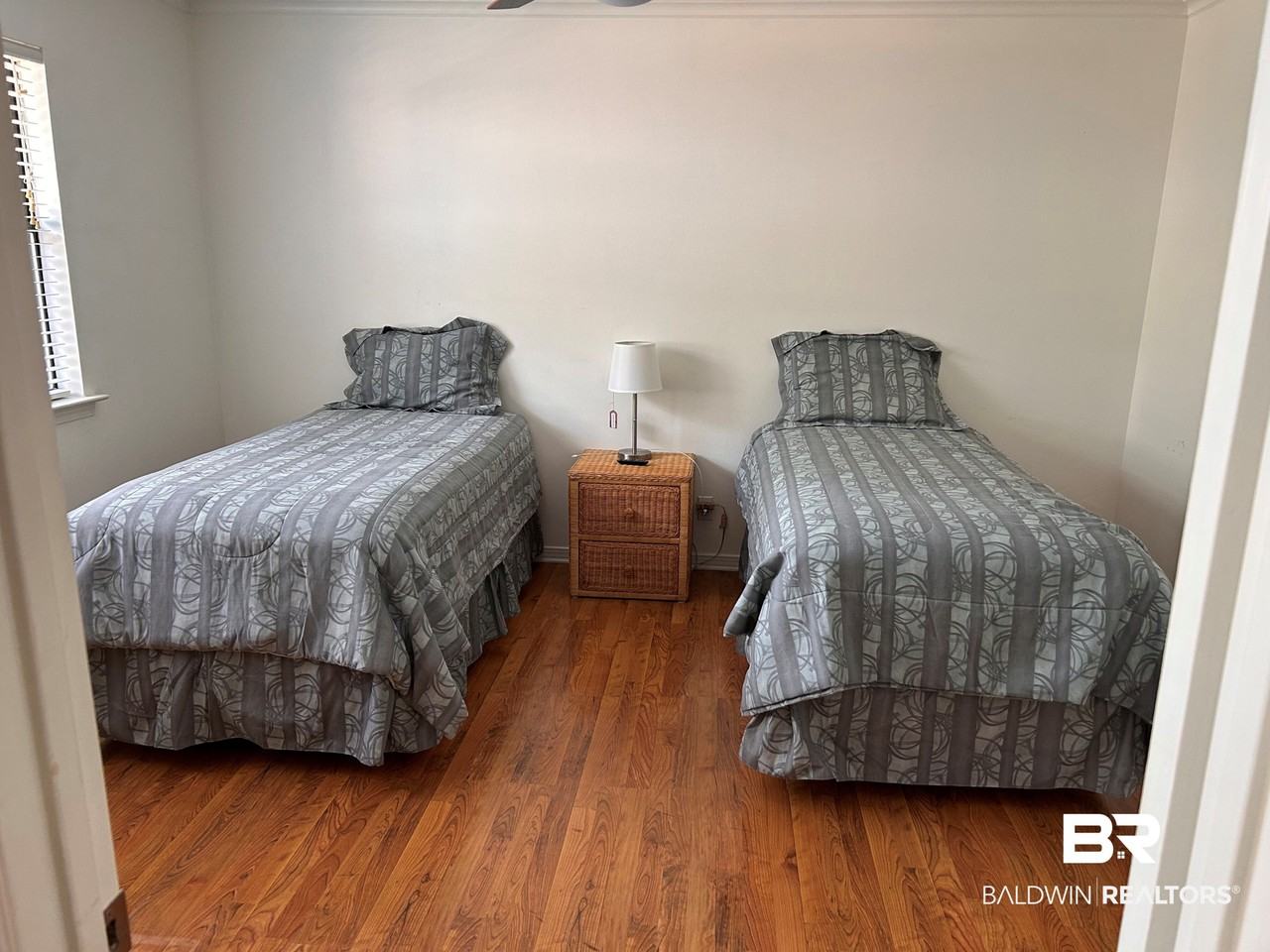 500 Grant St #214D - Photo 6 of 10