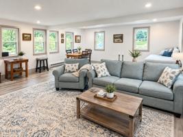 featured image of 181 Green River Rd