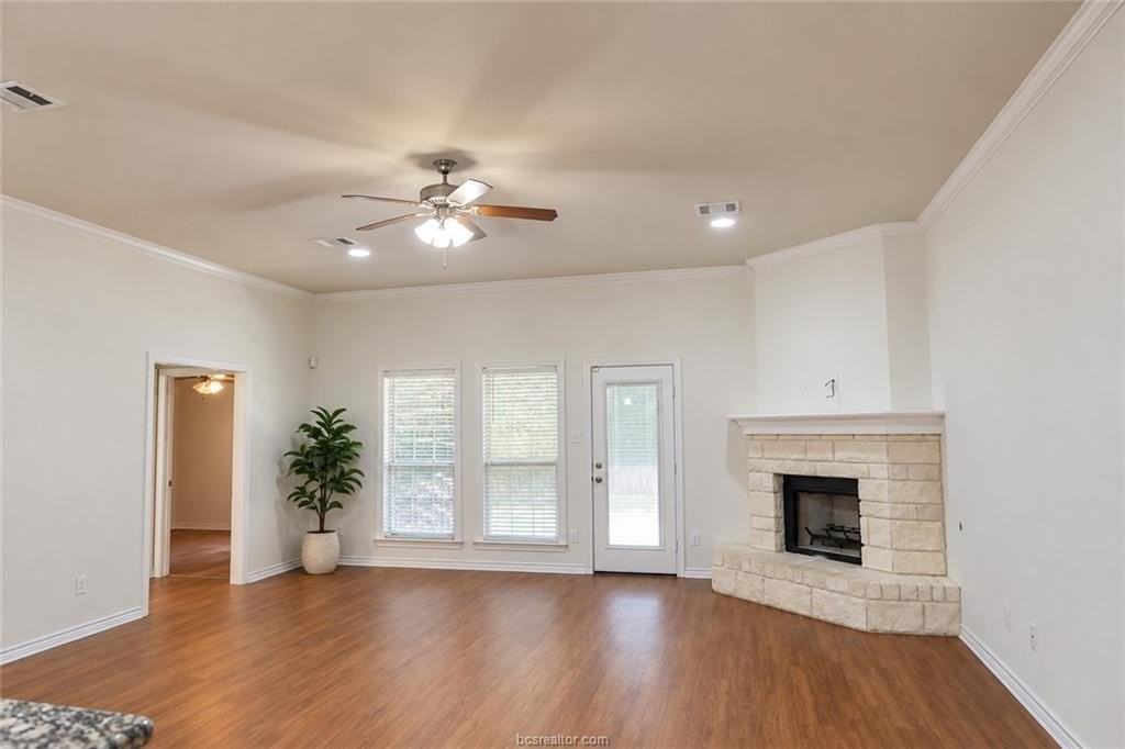 921 Dove Run Trl - Photo 4 of 25