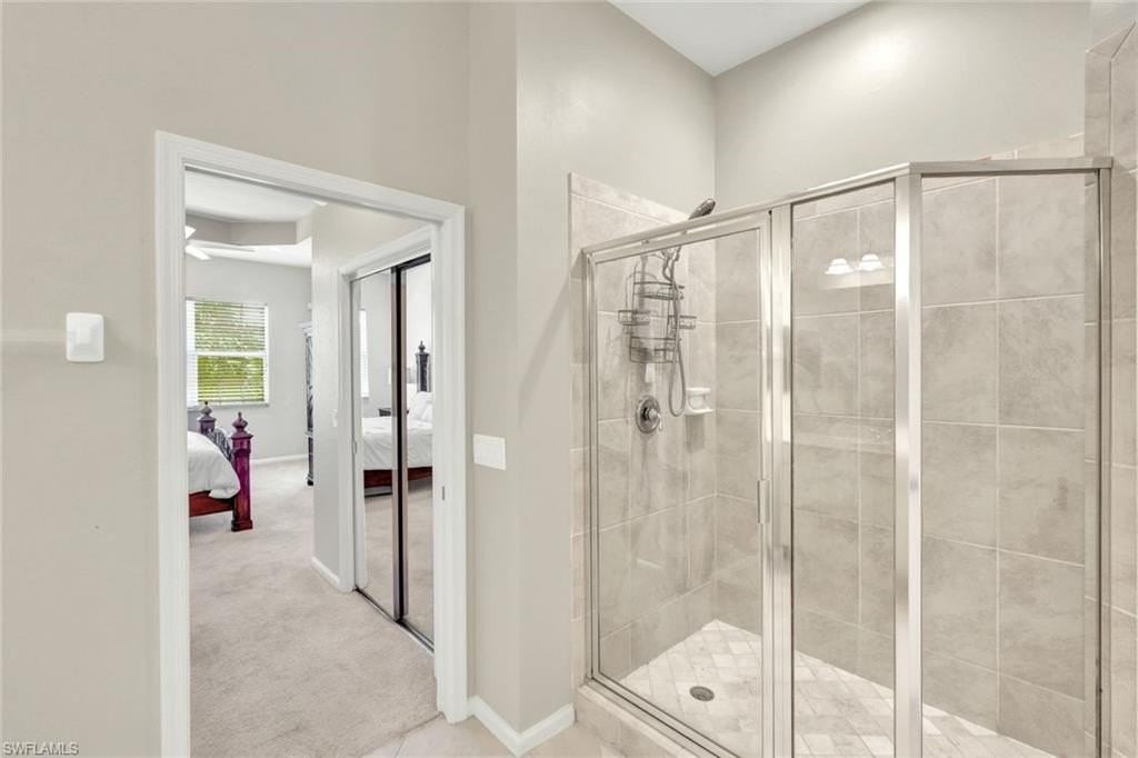 10060 Valiant Ct Apt 202 - Photo 5 of 34